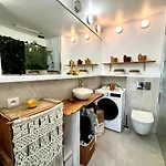 Apartment Appt Jardin Prive 2 Pieces Piscine, Tennis Petanque Dans