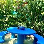 Appt Jardin Prive 2 Pieces Piscine, Tennis Petanque Dans