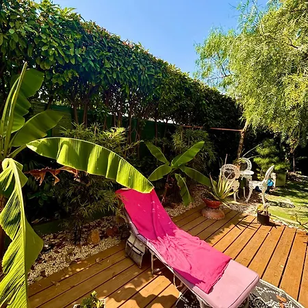 Appt Jardin Prive 2 Pieces Piscine, Tennis Petanque Dans * Antibes