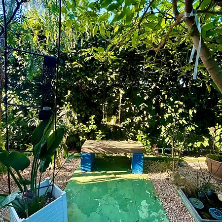 Appt Jardin Prive 2 Pieces Piscine, Tennis Petanque Dans Apartman Antibes